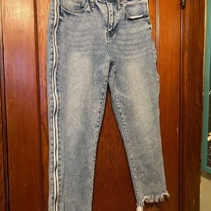 Wild Fable Jeans High Rise Ankle Frayed Distressed Side Zipper Detail Womens 4